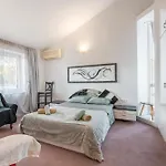 Villa Artzy *